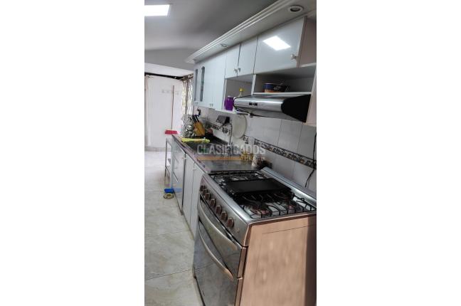 Casas, Alquiler, La Flora - $3.000.000