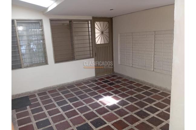 Casas, Alquiler, La Flora - $3.000.000