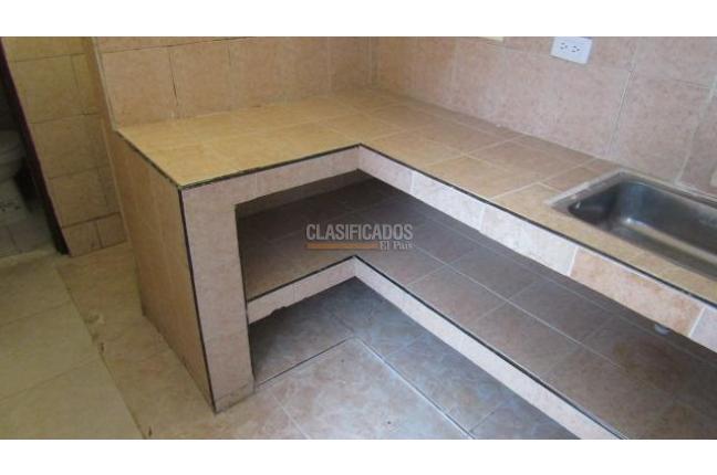 Casas, Alquiler, El Piloto - $1.000.000