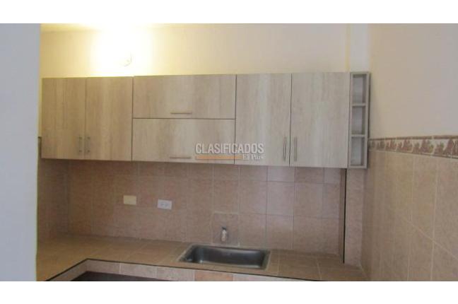 Casas, Alquiler, El Piloto - $1.000.000
