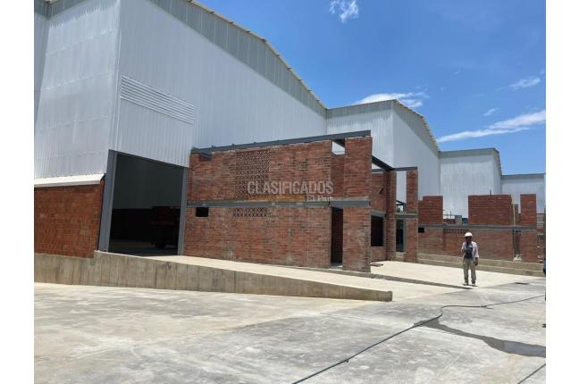 Locales y Bodegas, Alquiler, Paso del Comercio - $12.000.000