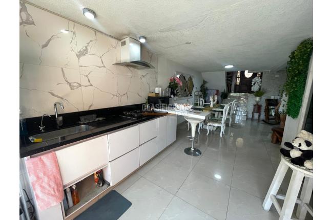 Apartamentos, Alquiler, Guadalupe - $3.800.000