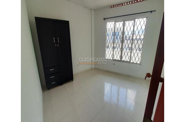 Apartamentos, Alquiler, Nueva Floresta - $800.000