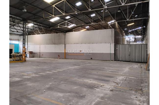 Locales y Bodegas, Alquiler, Industrial - $15.000.000