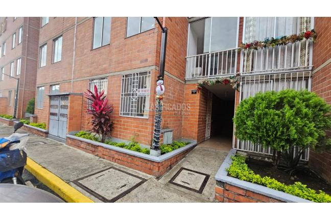 Apartamentos, Venta, Flora Industrial - $140.000.000