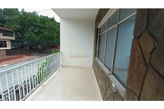 Apartamentos, Alquiler, Colseguros - $1.100.000