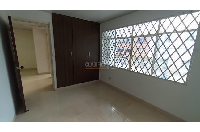 Apartamentos, Alquiler, Colseguros - $1.100.000