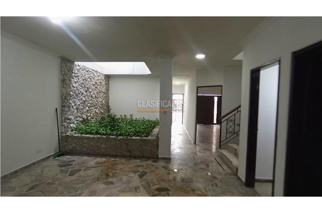 Casas, Alquiler, La Flora - $5.000.000