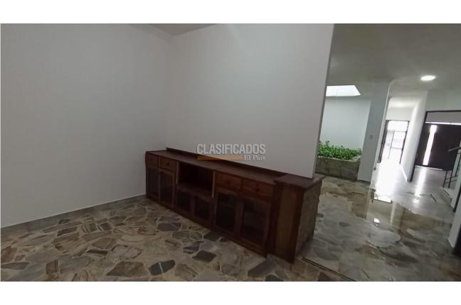 Casas, Alquiler, La Flora - $5.000.000
