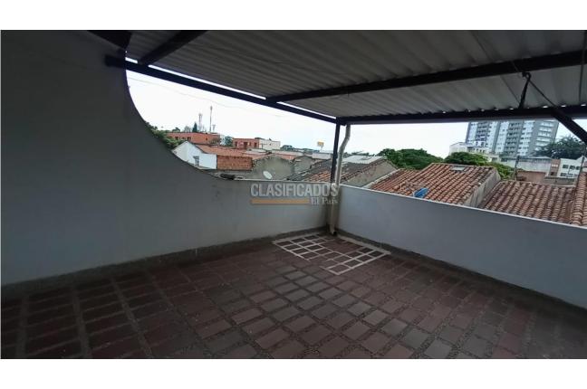Casas, Alquiler, La Flora - $5.000.000