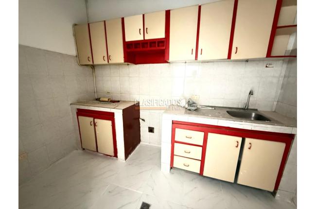 Locales y Bodegas, Alquiler, Alameda - $3.500.000