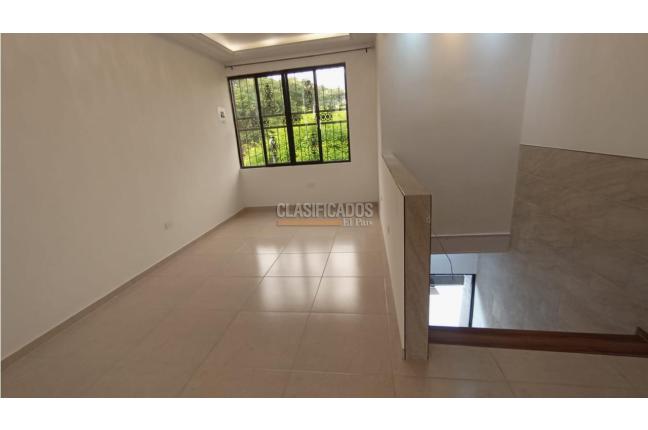 Casas, Alquiler, Prados del Norte - $2.300.000