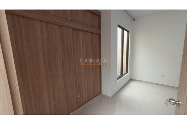 Casas, Alquiler, Prados del Norte - $2.300.000