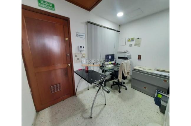 Oficinas y Consultorios, Alquiler, Los Cámbulos - $3.000.000