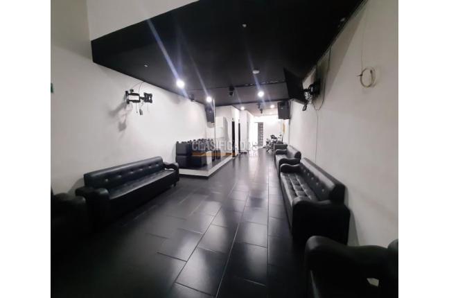 Locales y Bodegas, Alquiler, Obrero - $2.800.000