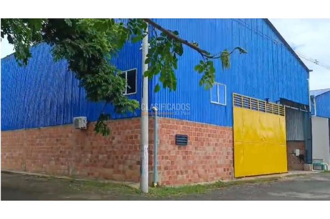 Locales y Bodegas, Alquiler, Paso del Comercio - $18.000.000