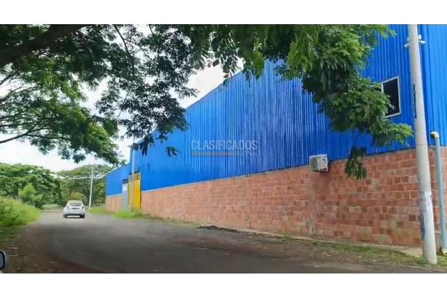 Locales y Bodegas, Alquiler, Paso del Comercio - $18.000.000