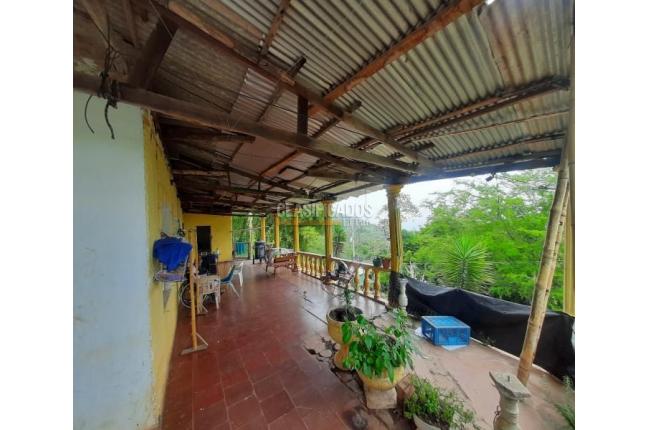 Casas, Venta, Bellavista - $630.000.000