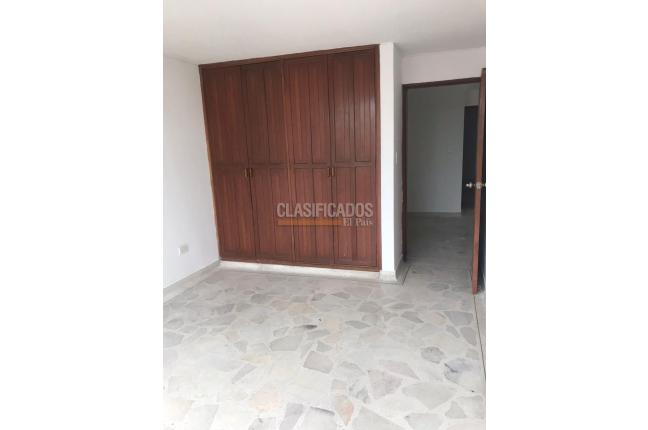 Apartamentos, Venta, Versalles - $380.000.000