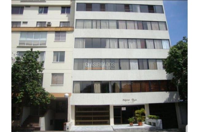 Apartamentos, Venta, Versalles - $380.000.000