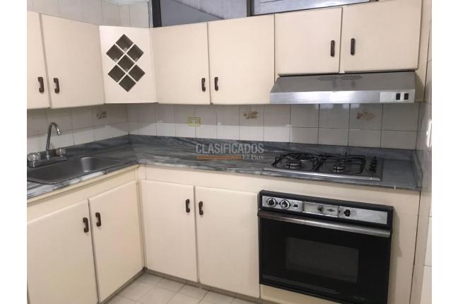 Apartamentos, Venta, Versalles - $380.000.000