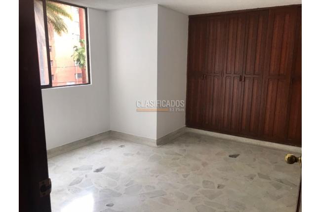 Apartamentos, Venta, Versalles - $380.000.000