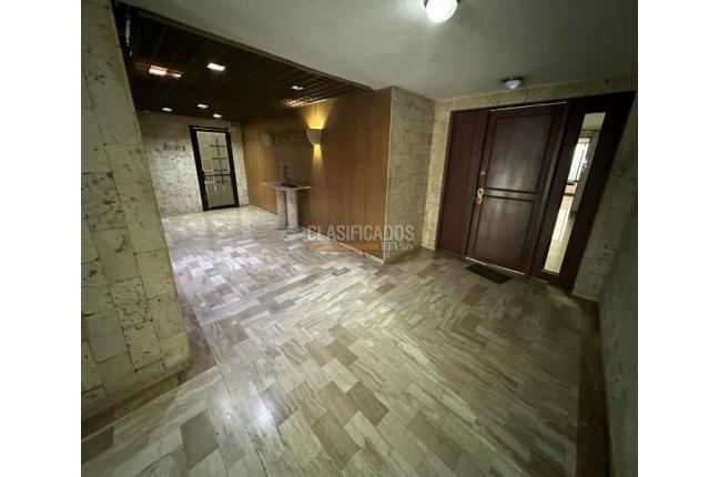 Oficinas y Consultorios, Venta, Versalles - $850.000.000
