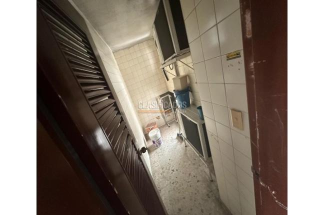 Oficinas y Consultorios, Venta, Versalles - $850.000.000