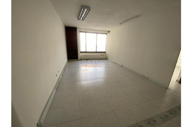 Oficinas y Consultorios, Venta, Versalles - $850.000.000