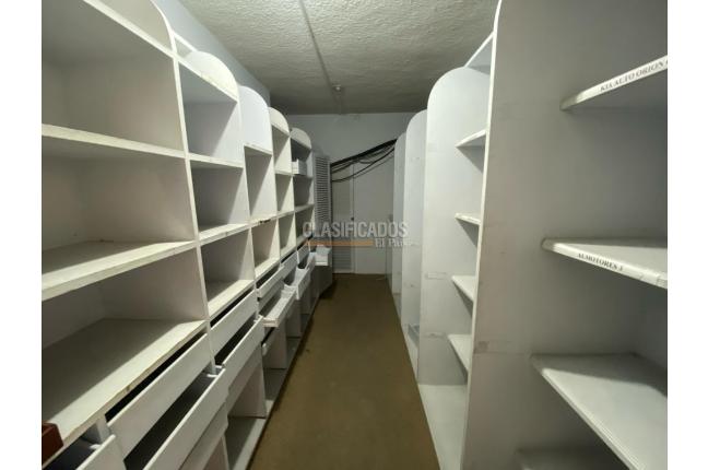 Oficinas y Consultorios, Venta, Versalles - $850.000.000