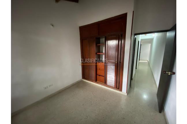 Apartaestudios, Alquiler, Capri - $1.100.000