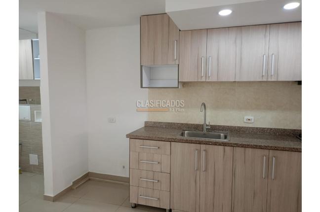 Casas, Alquiler, Ciudad Pacifica - $2.000.000