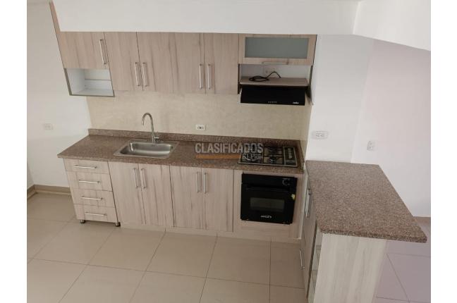 Casas, Alquiler, Ciudad Pacifica - $2.000.000