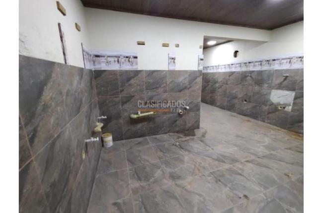 Locales y Bodegas, Alquiler, Alameda - $7.500.000
