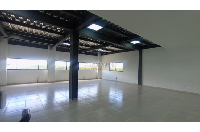 Locales y Bodegas, Alquiler, Arroyohondo - $18.000.000