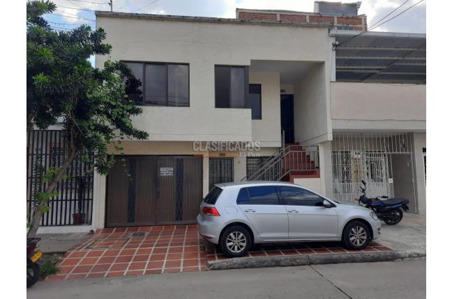 Casas, Alquiler, Junín - $1.600.000