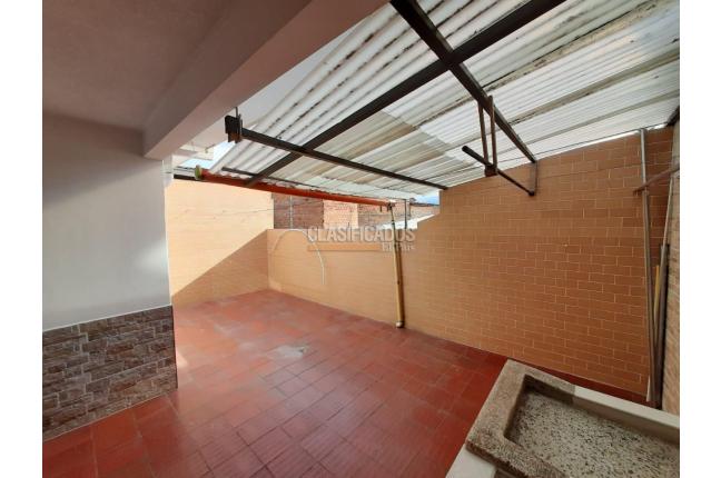 Casas, Alquiler, Junín - $1.600.000