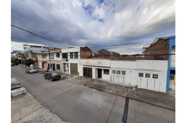 Casas, Alquiler, Junín - $1.600.000