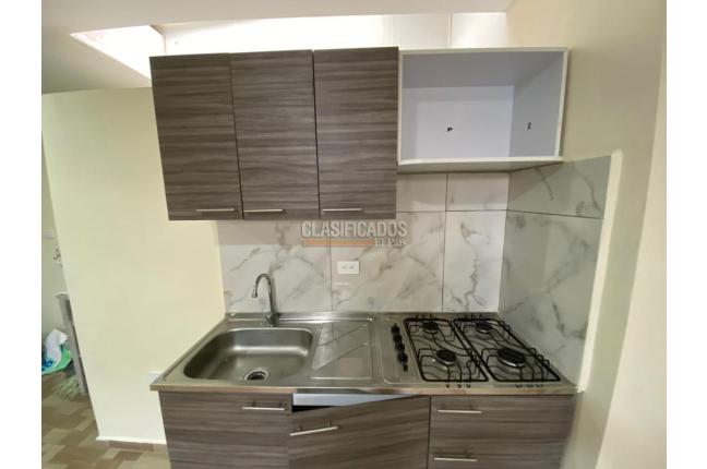 Apartaestudios, Alquiler, Cristales - $950.000