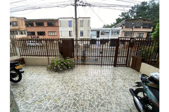 Apartaestudios, Alquiler, Colseguros - $950.000