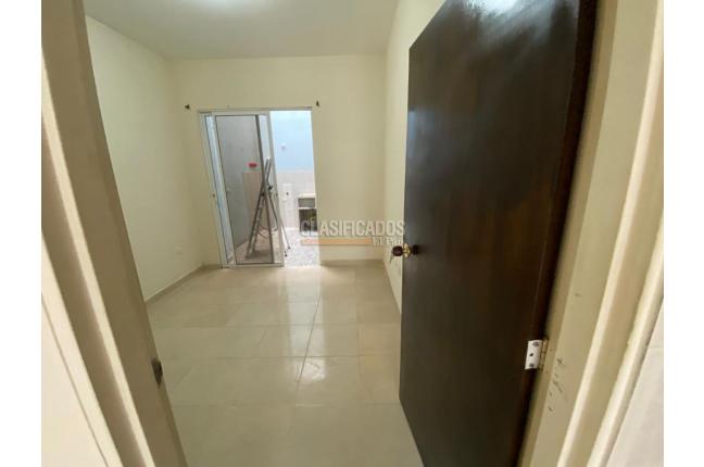 Apartaestudios, Alquiler, Colseguros - $950.000