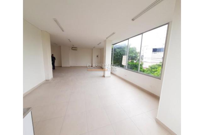 Locales y Bodegas, Alquiler, Mayapán - $2.500.000