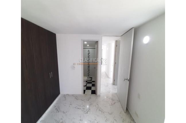 Apartamentos, Alquiler, Hacienda Kachipay - $1.200.000