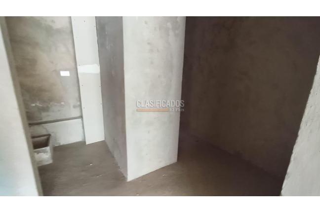 Locales y Bodegas, Alquiler, Granada - $6.000.000