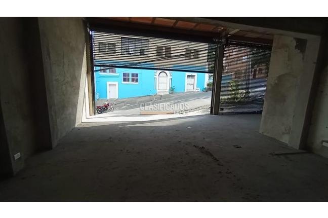Locales y Bodegas, Alquiler, Granada - $6.000.000