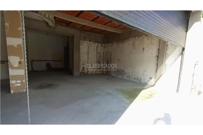 Locales y Bodegas, Alquiler, Granada - $9.000.000