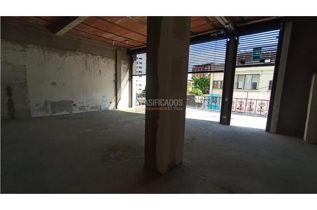 Locales y Bodegas, Alquiler, Granada - $9.000.000