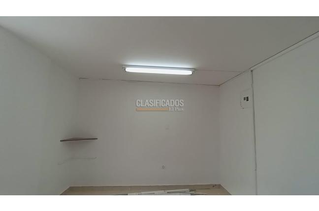Oficinas y Consultorios, Alquiler, La Flora - $2.500.000