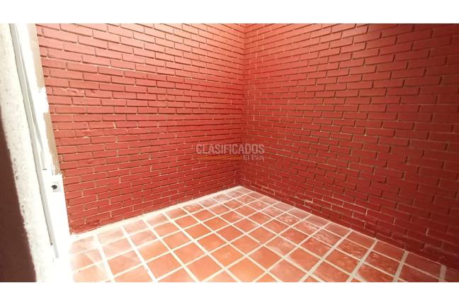 Oficinas y Consultorios, Alquiler, La Flora - $2.500.000