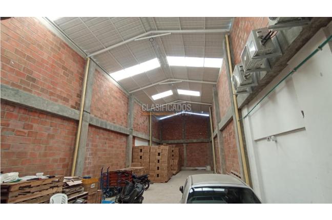 Locales y Bodegas, Alquiler, Bretaña - $5.000.000